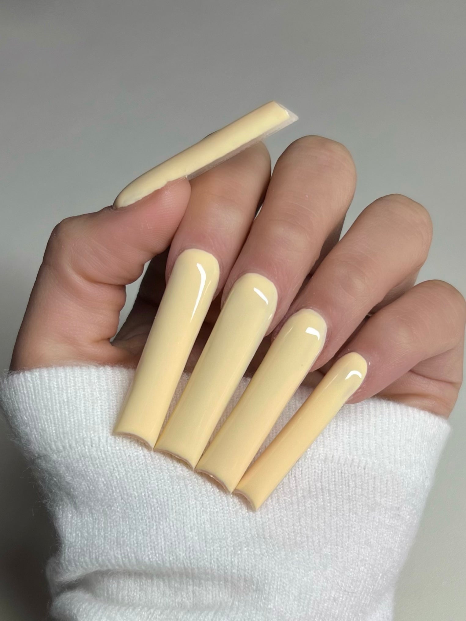Yellow Whisper Pastel Gel Nail Polish 15ml