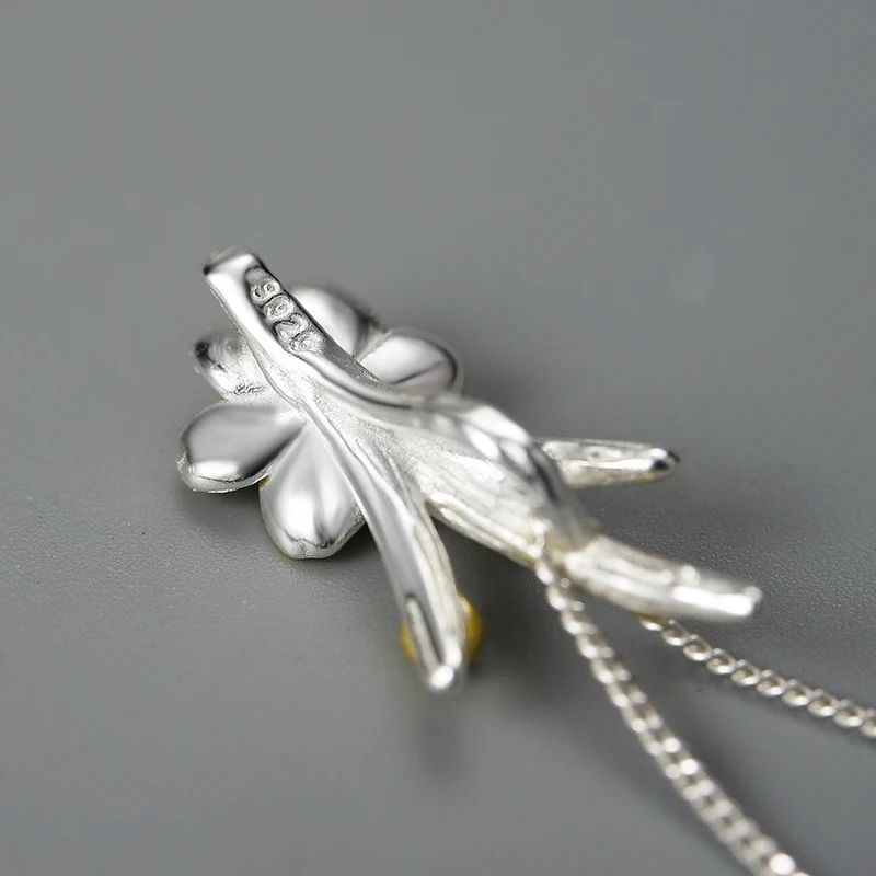 Flower Necklace with Pearl – Classic Silver