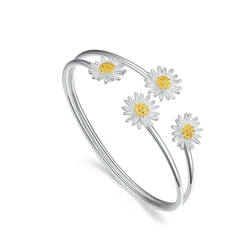 Women's Silver Daisy Bangle Bracelet