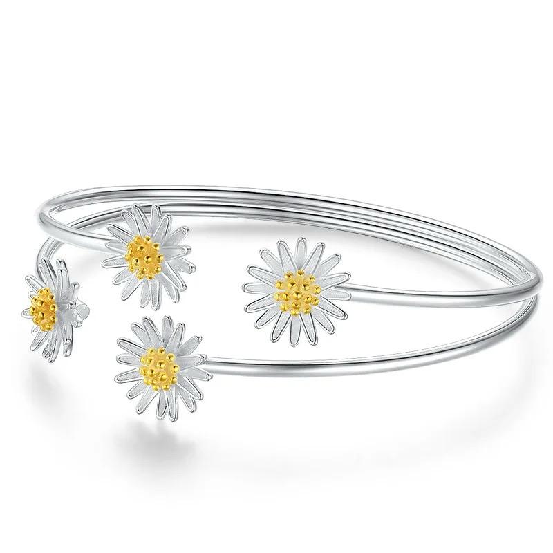 Women's Silver Daisy Bangle Bracelet