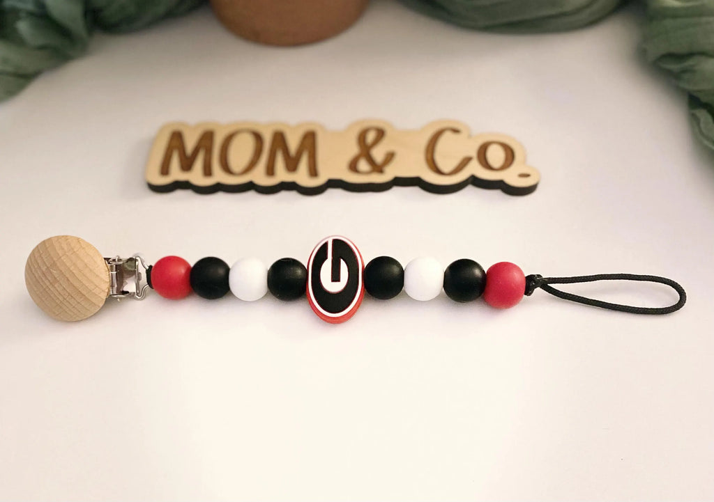 GA / Bulldawg Pacifier Clip