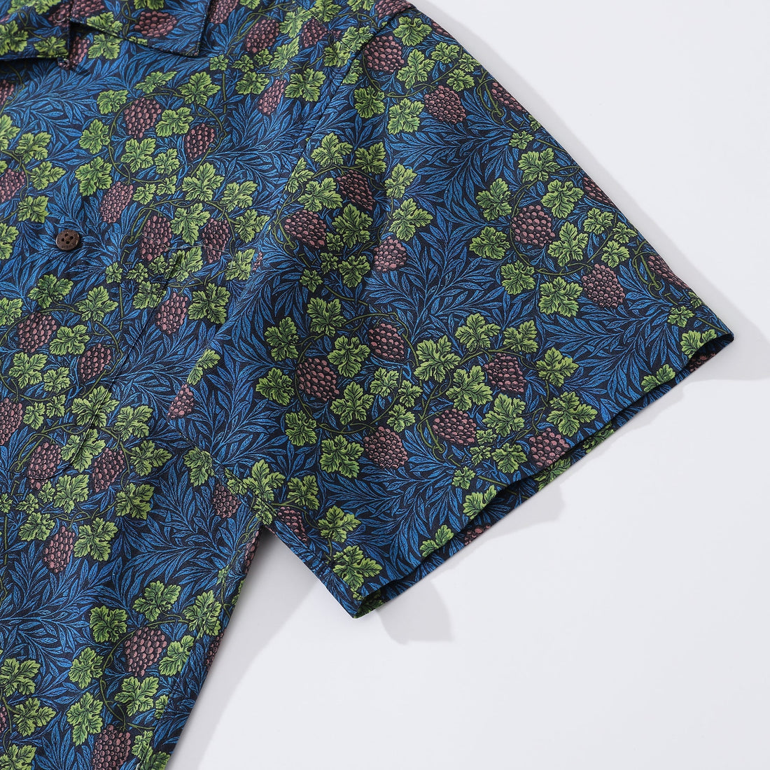 Men's Grapevine Print Short Sleeve Camp Collar Cotton Shirt