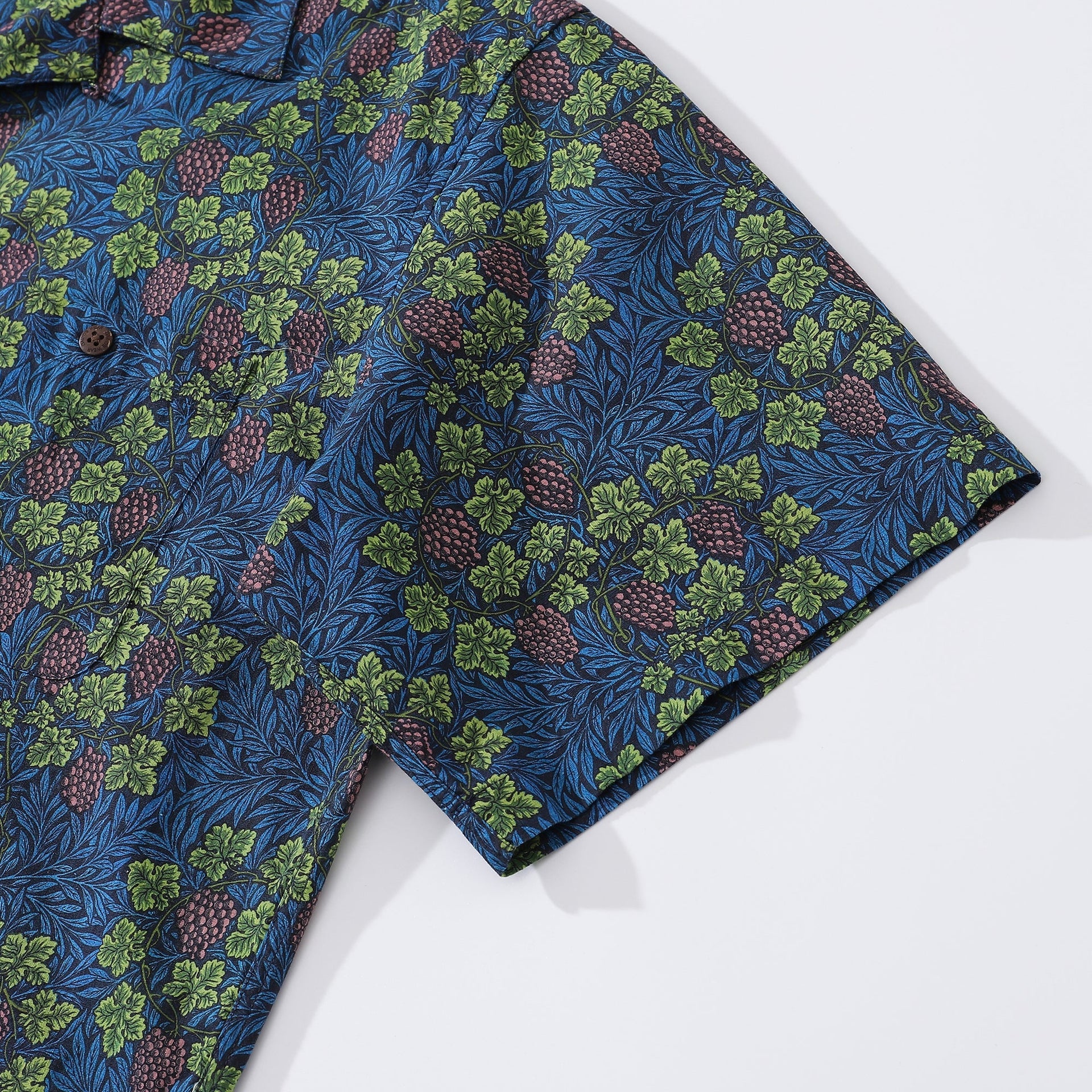 Men's Grapevine Print Short Sleeve Camp Collar Cotton Shirt