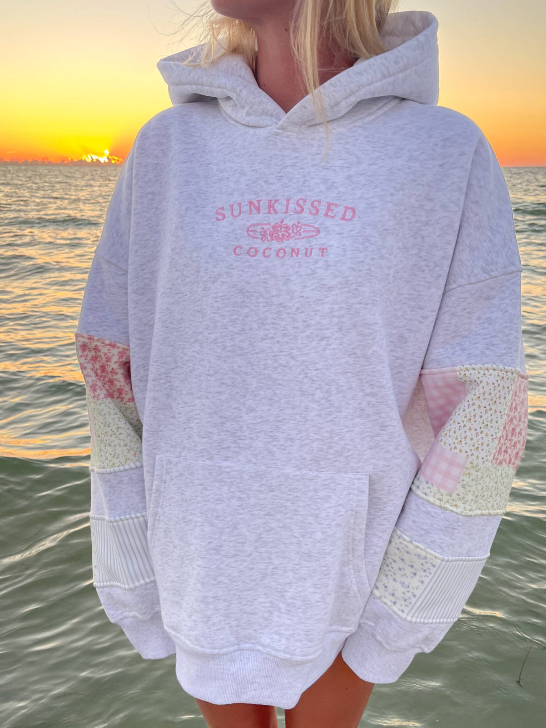 Quilted Pastel Embroidered Hoodie - Cozy Unisex Pullover