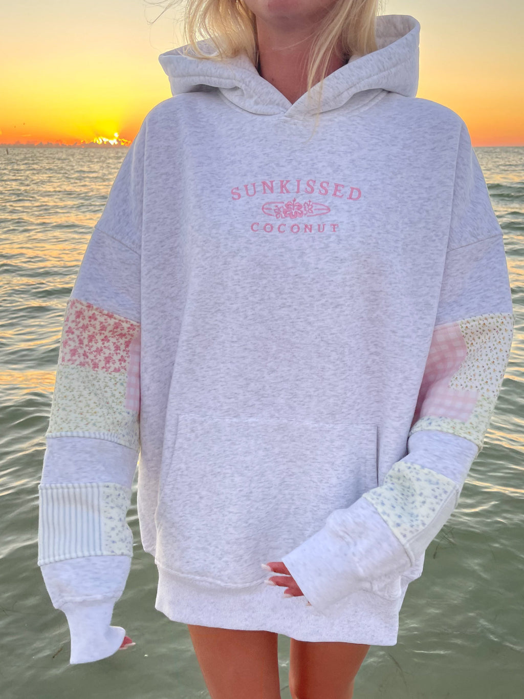 Quilted Pastel Embroidered Hoodie - Cozy Unisex Pullover