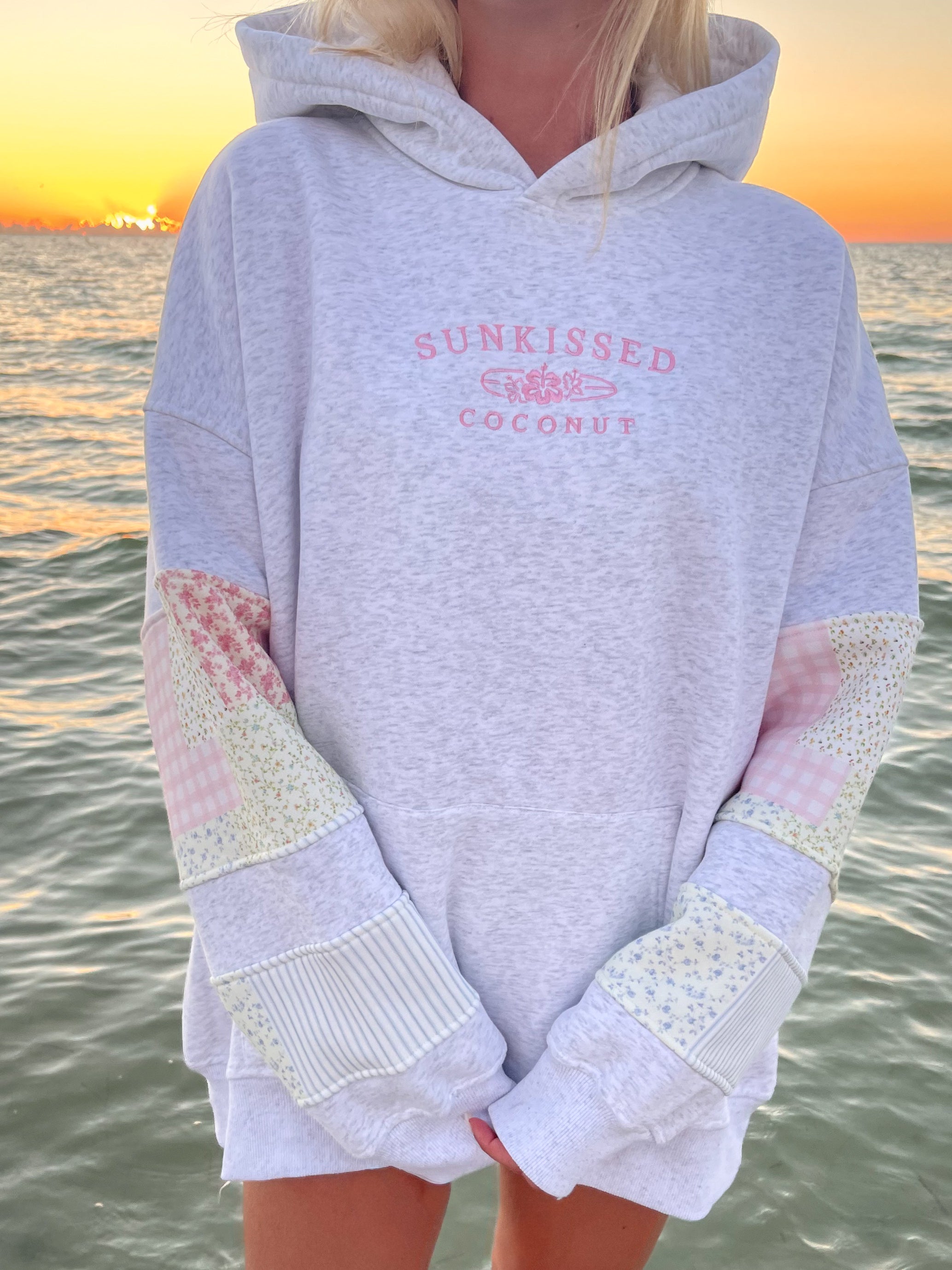 Quilted Pastel Embroidered Hoodie - Cozy Unisex Pullover