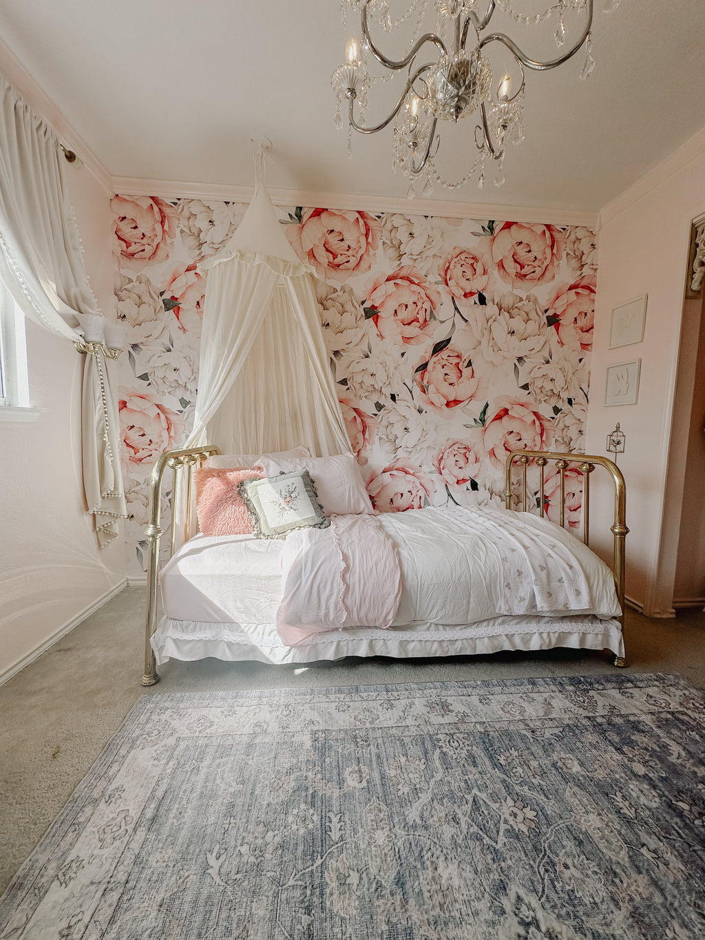 Nailea Floral Wallpaper in Pink, White and Green Shabby-Chic