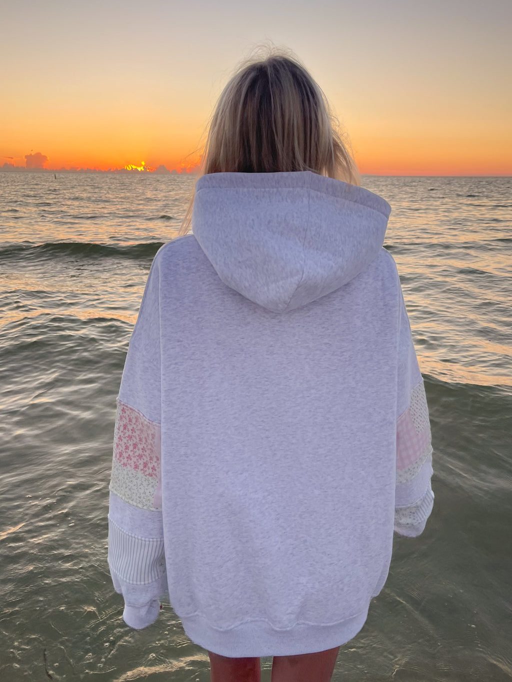 Quilted Pastel Embroidered Hoodie - Cozy Unisex Pullover