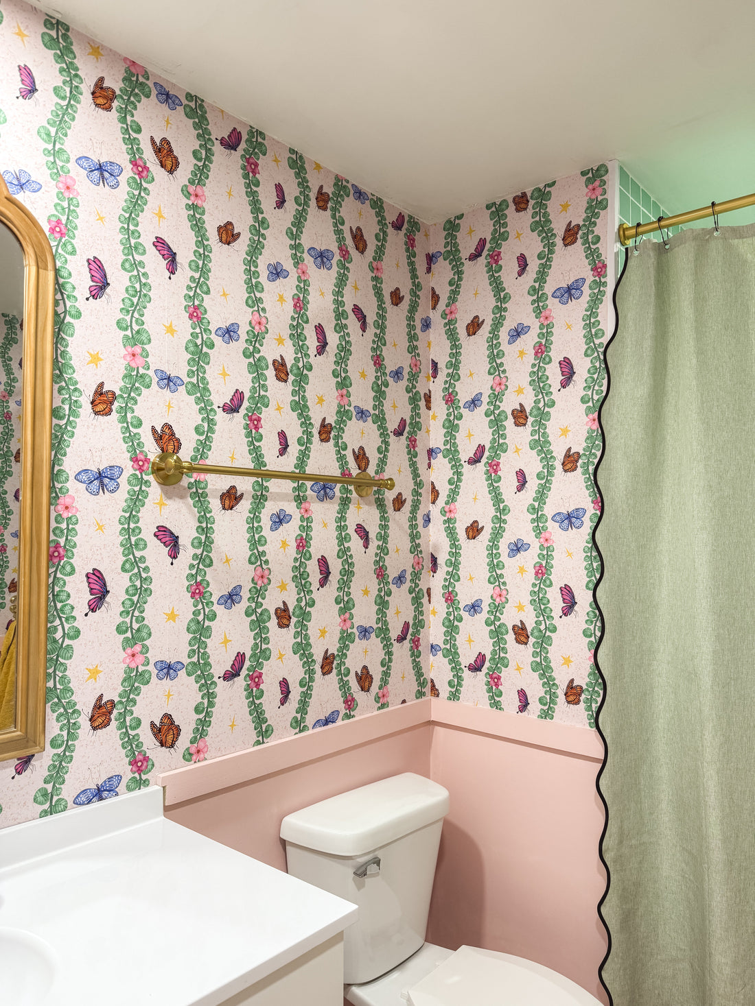 Sylva Whimsical Bohemian Wallpaper in Pink and Green