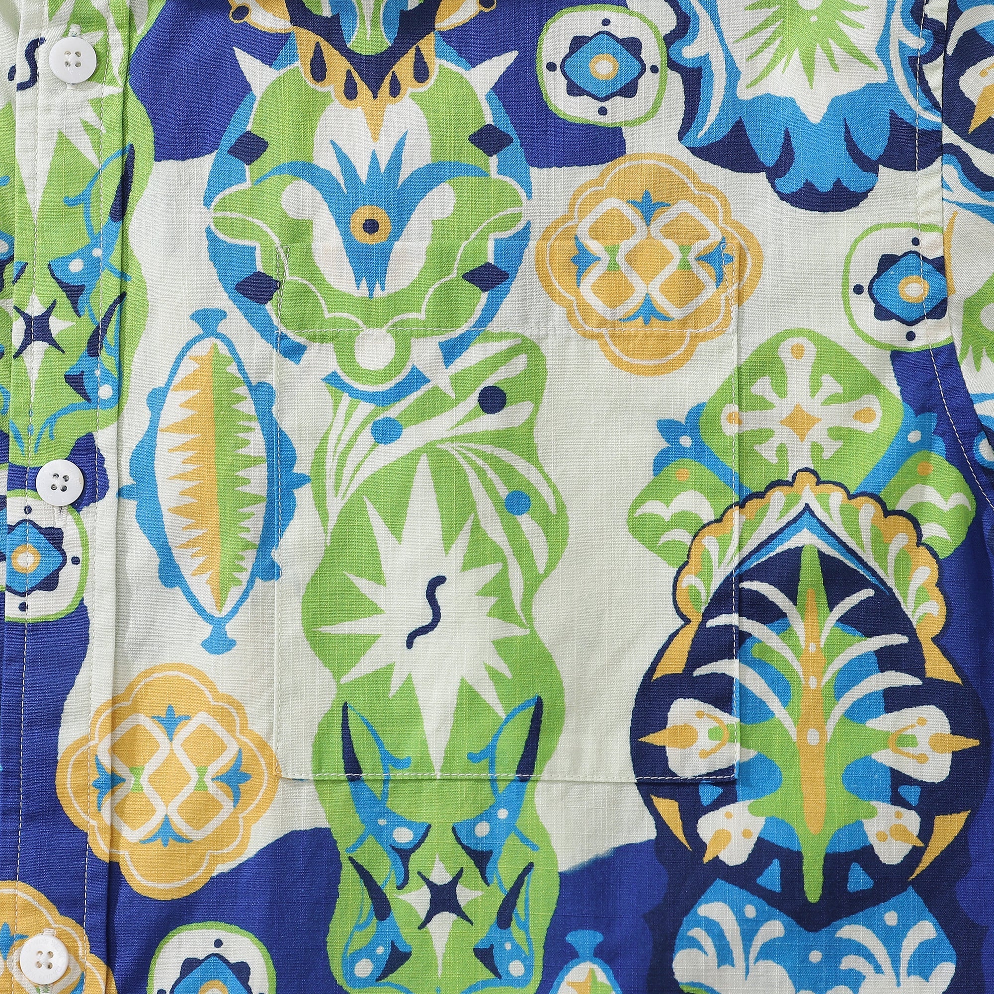 Vintage Totem Print Cotton Aloha Shirt for Men - Relaxed Fit