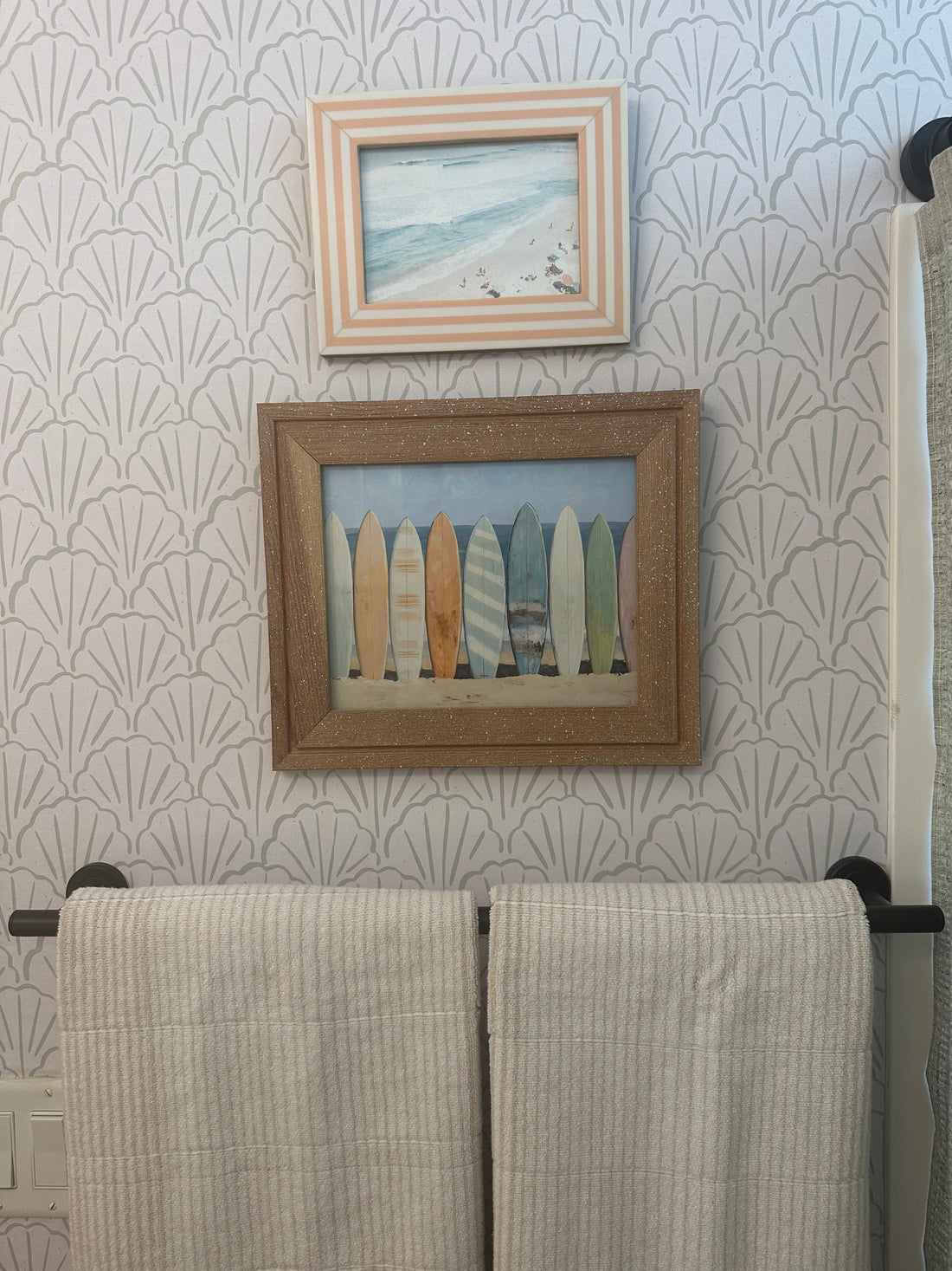 Coralie Geometric Wallpaper, Coastal Minimalist Wall Decor