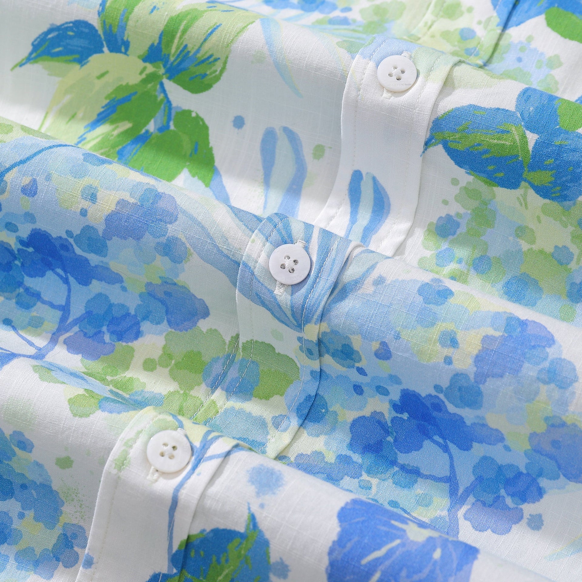 Men’s 100% Cotton Aloha Shirt Smudged Floral Print Button Down