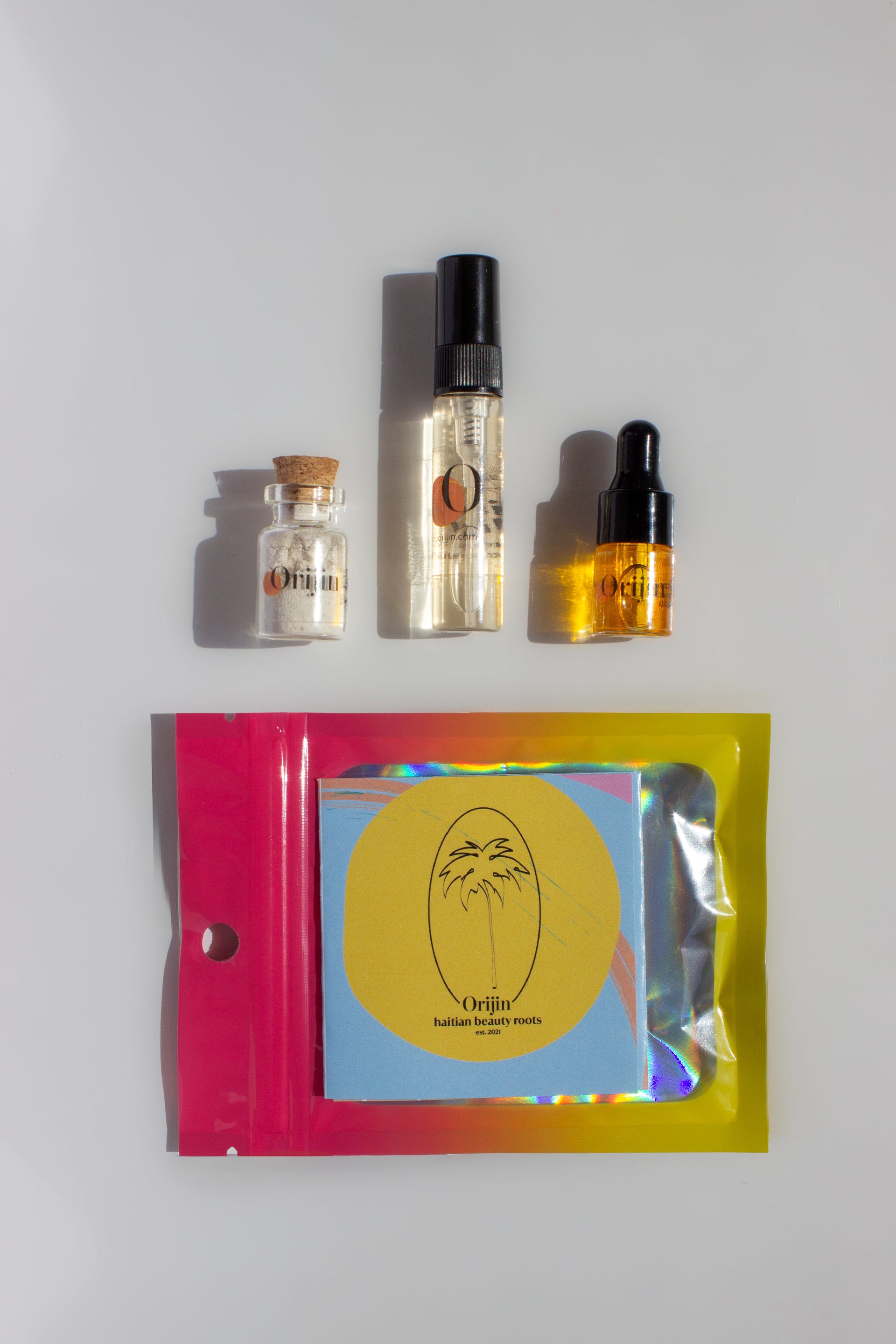 Hibiscus Glow Ritual Trial and Travel Skincare Set - Image 2