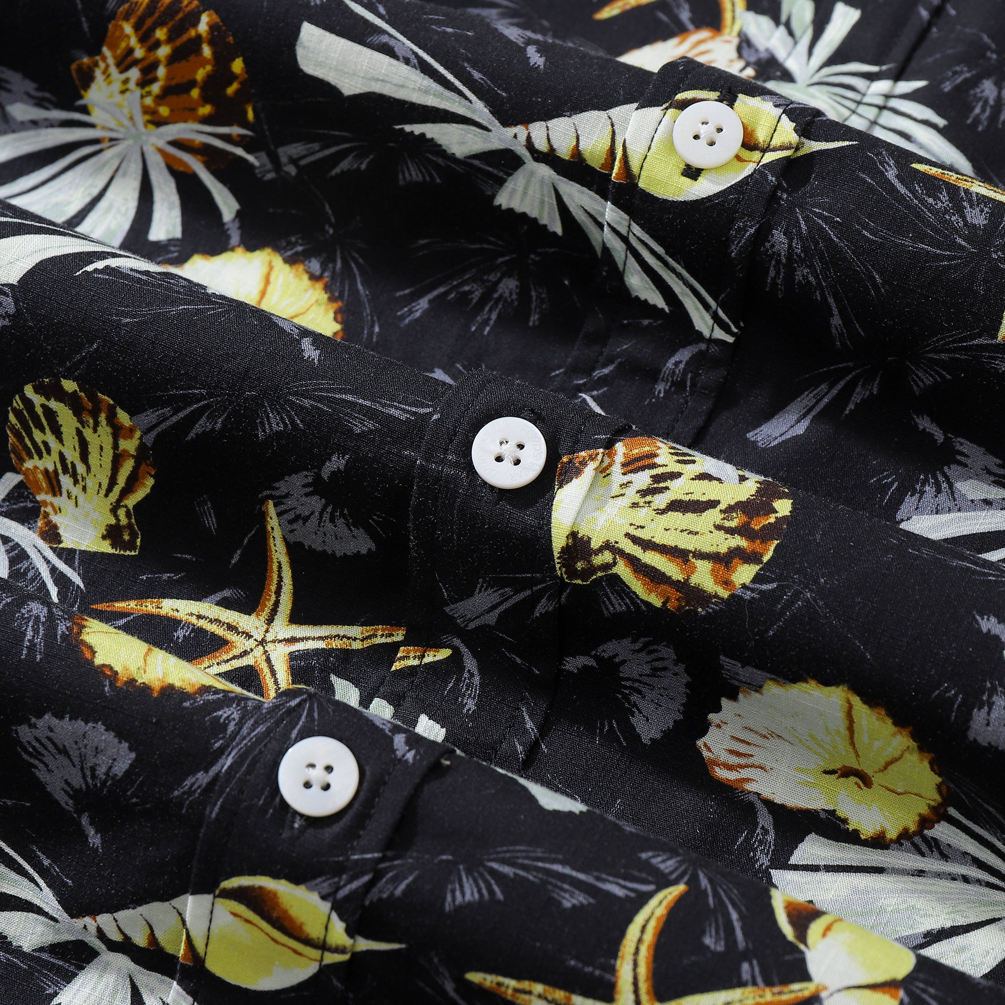 Men's Vintage Tropical Conch Print Cotton Hawaiian Aloha Shirt