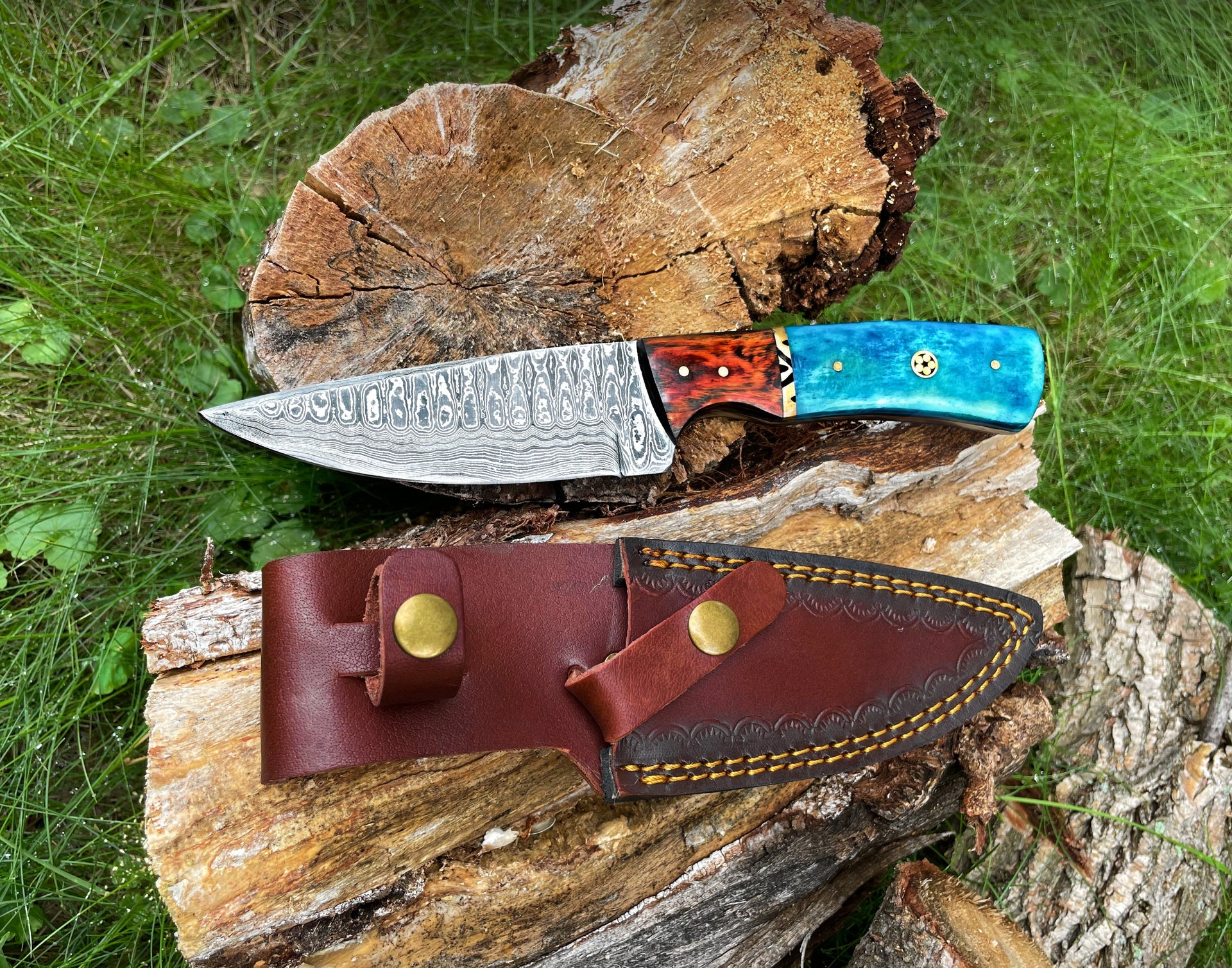 Damascus knife, Garnet Starlight Hand forged knife Hunting knife by Titan TK-014