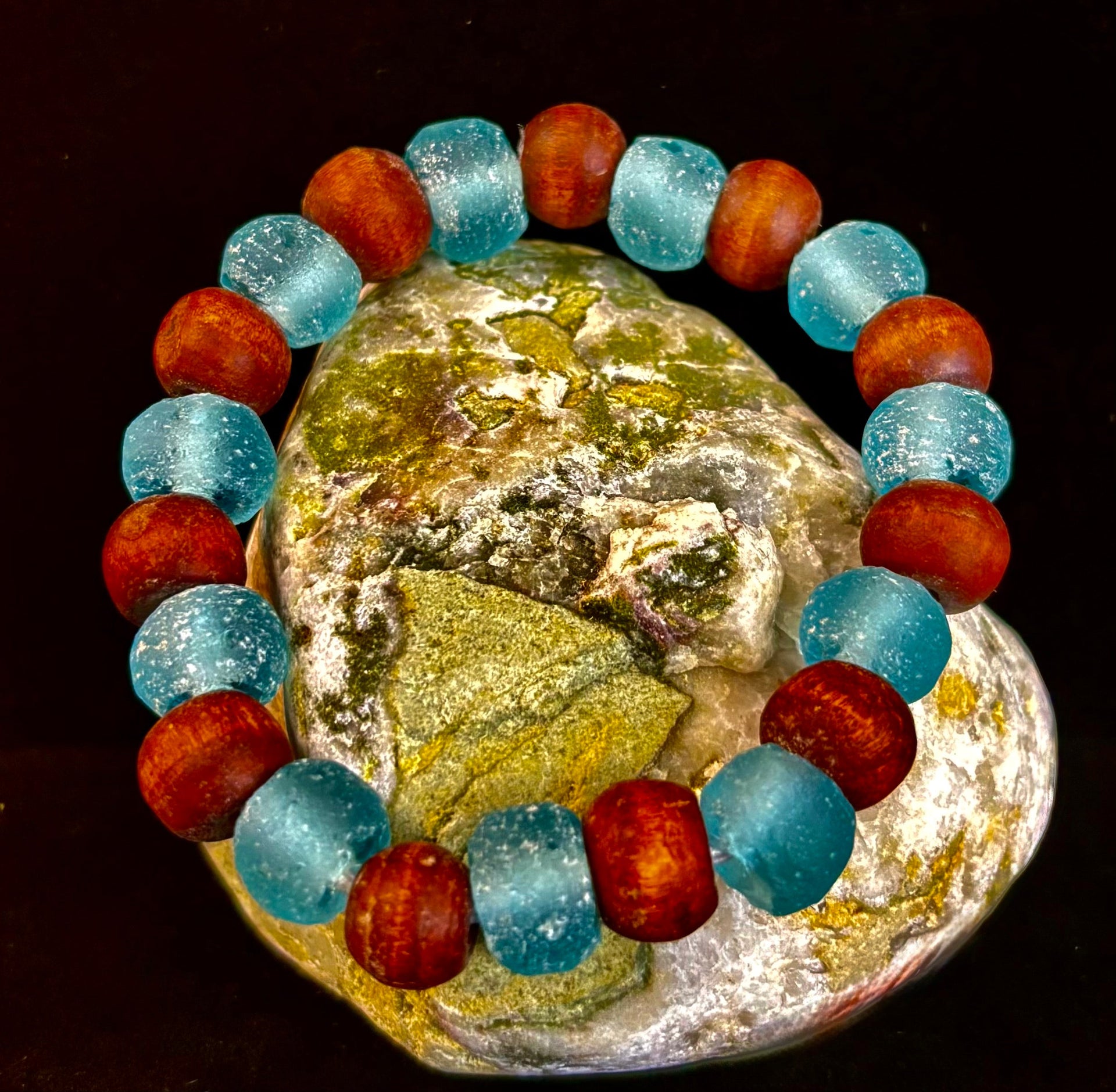 Ocean Drift Recycled Sea Glass Bracelet – Light Blue Coastal Wood Bead Stretch Bracelet 🌊