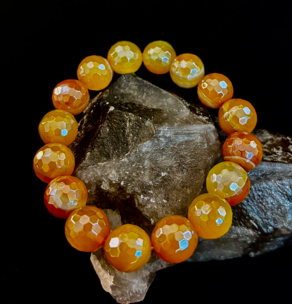 Wicked Glam Golden Hour – Yellow Banded Agate Bracelet