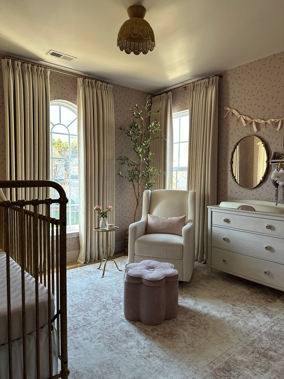 Brigitta Floral Wallpaper in Dusty-Rose and Muted-Green Decor