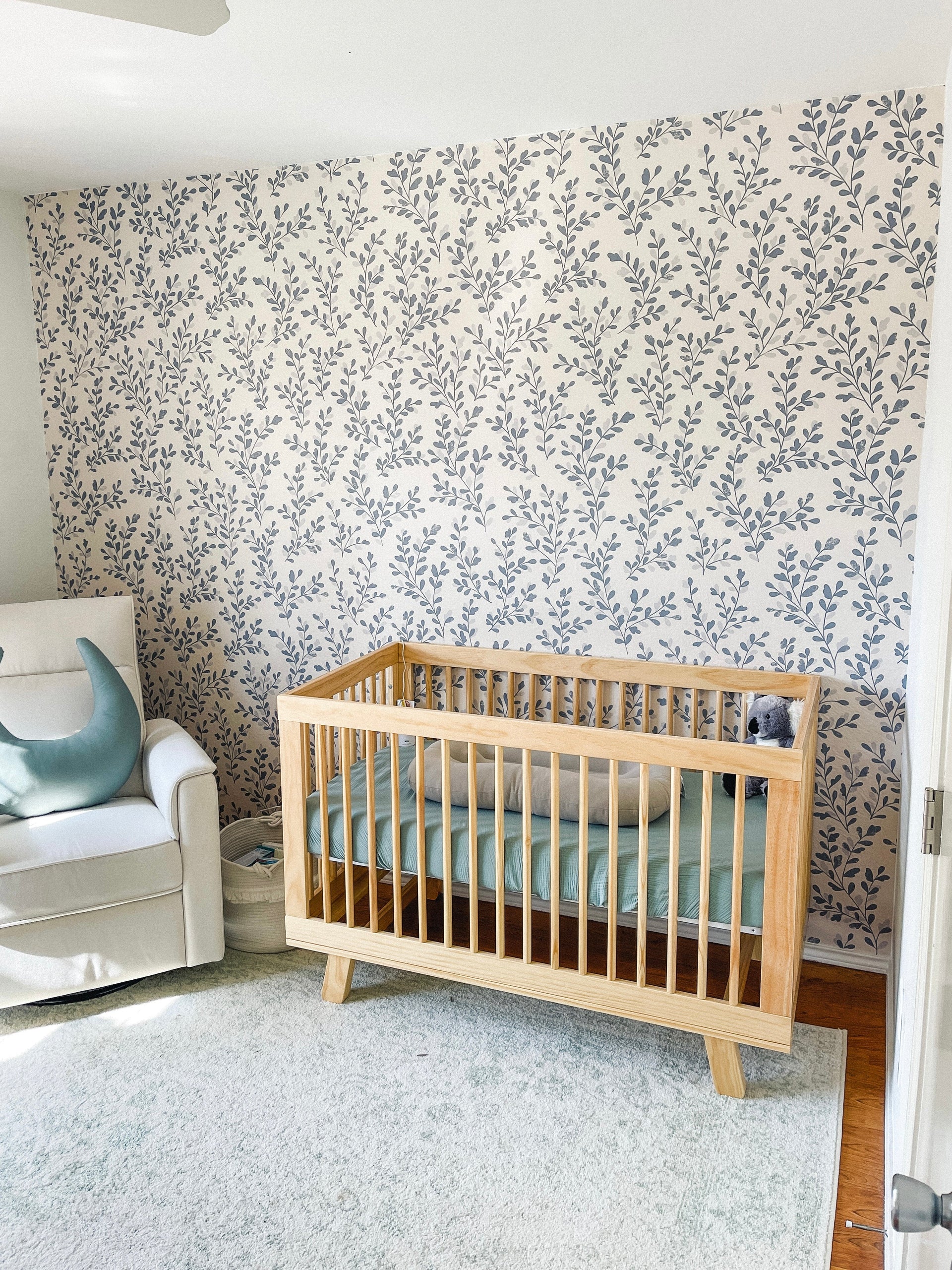 Briar Wallpaper - Botanical Removable Self-Adhesive Decor