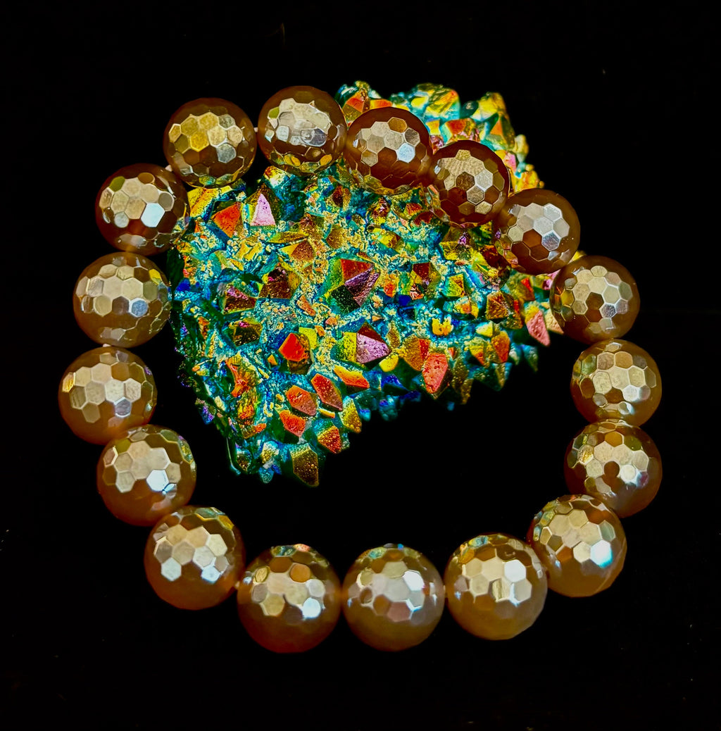 Champagne Glow Faceted Agate Gemstone Stretch Bracelet