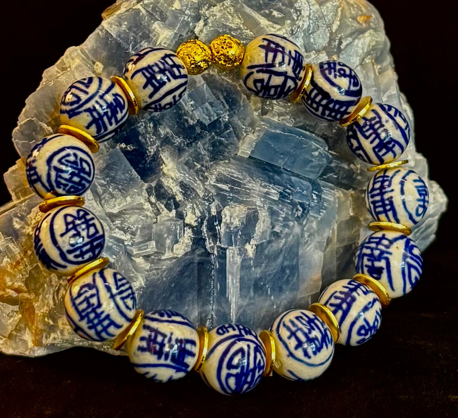 Blue Willow Chinoiserie Ceramic Bead Bracelet with Brass Accents