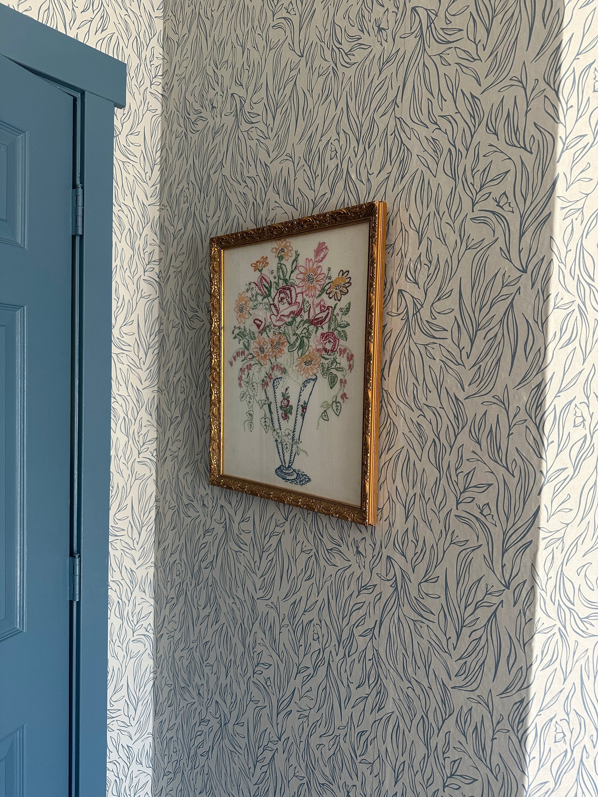 Everly Minimalist Scandinavian Style Removable Wallpaper