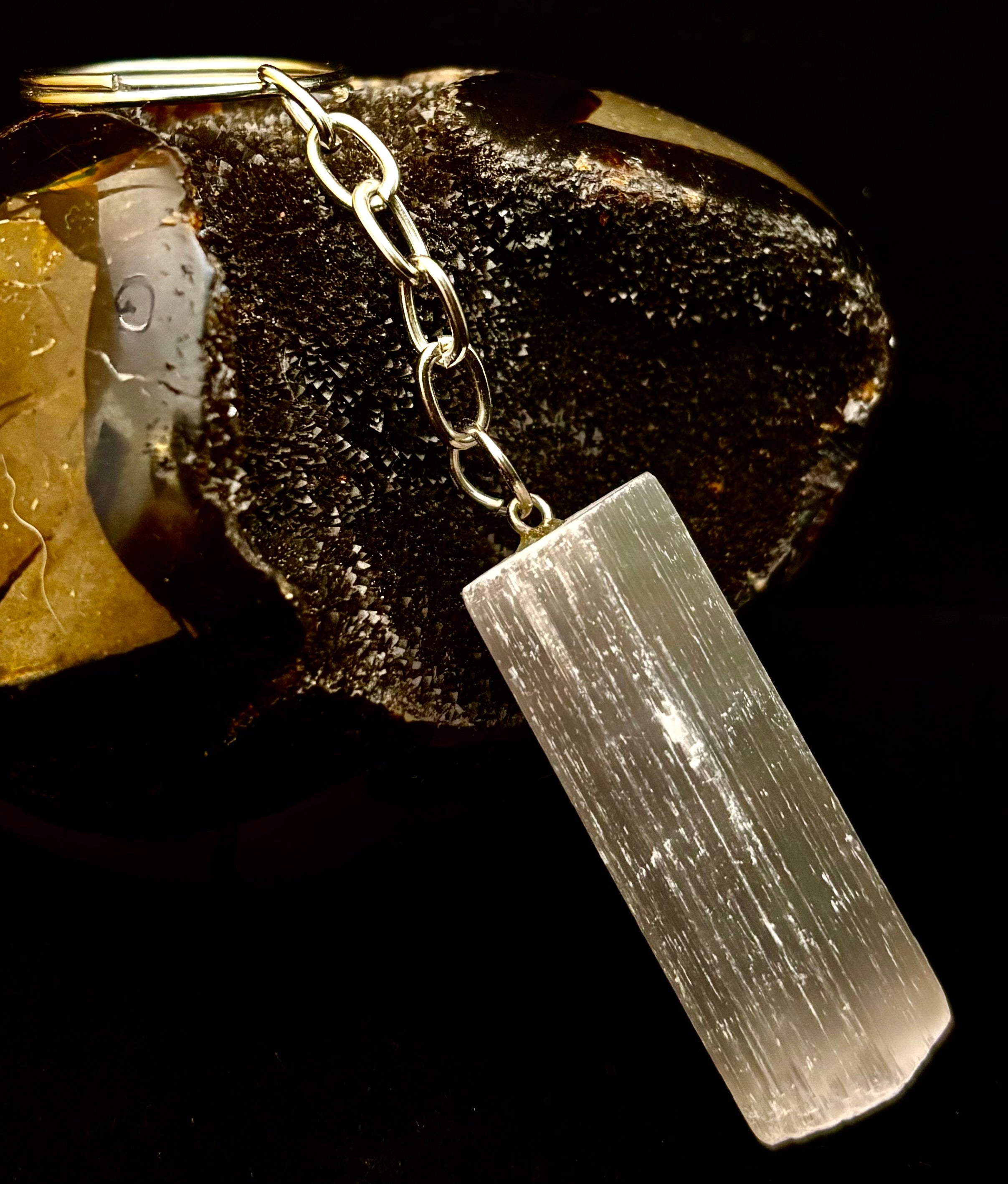 Selenite Energy Cleanse Keychain - Minimalist Bohemian Accessory