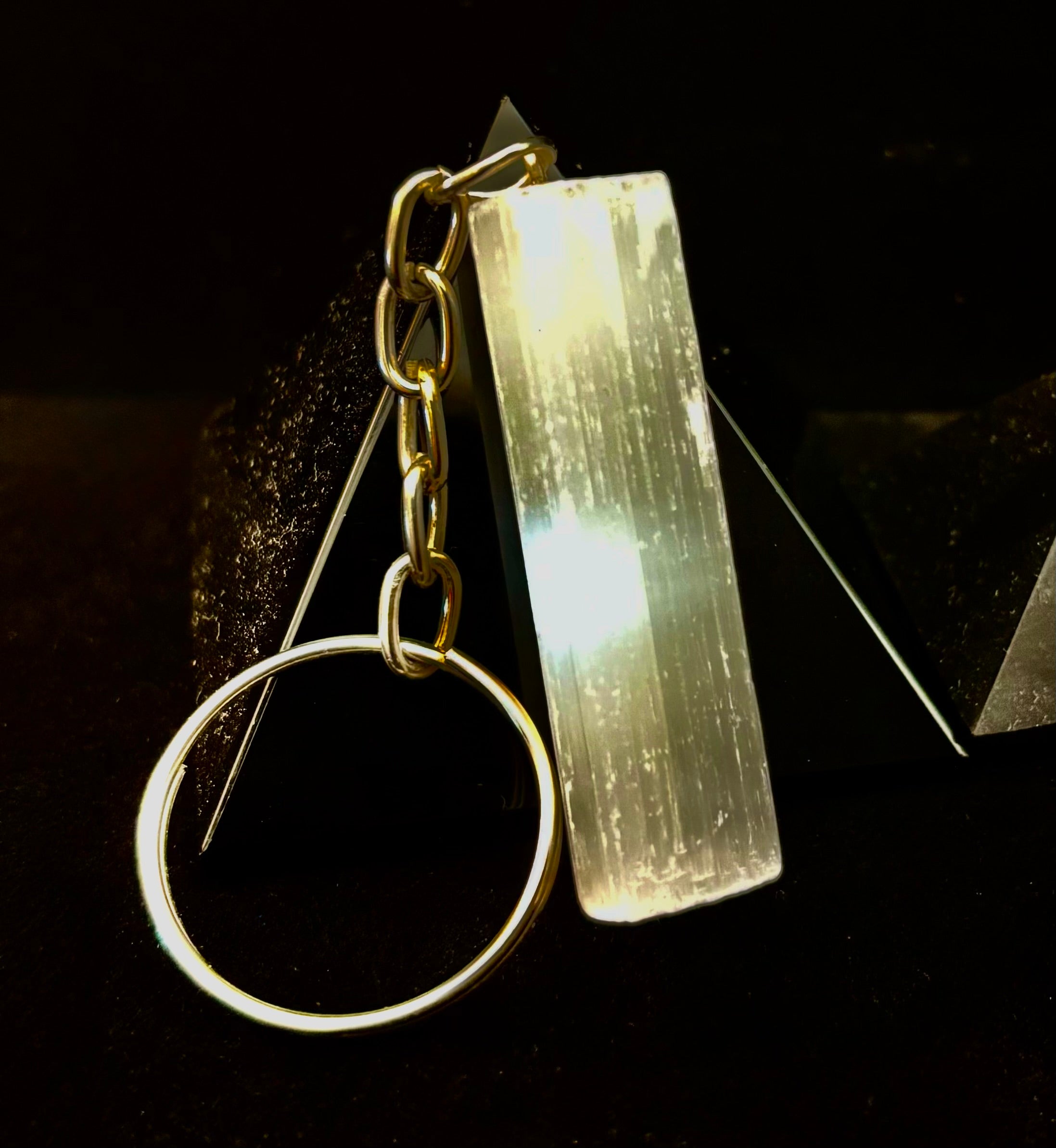 Selenite Energy Cleanse Keychain - Minimalist Bohemian Accessory