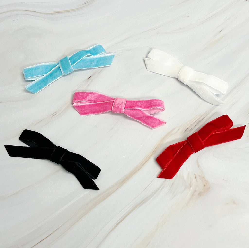 Adorable Velvet Bow Hair Clip Set Of 5