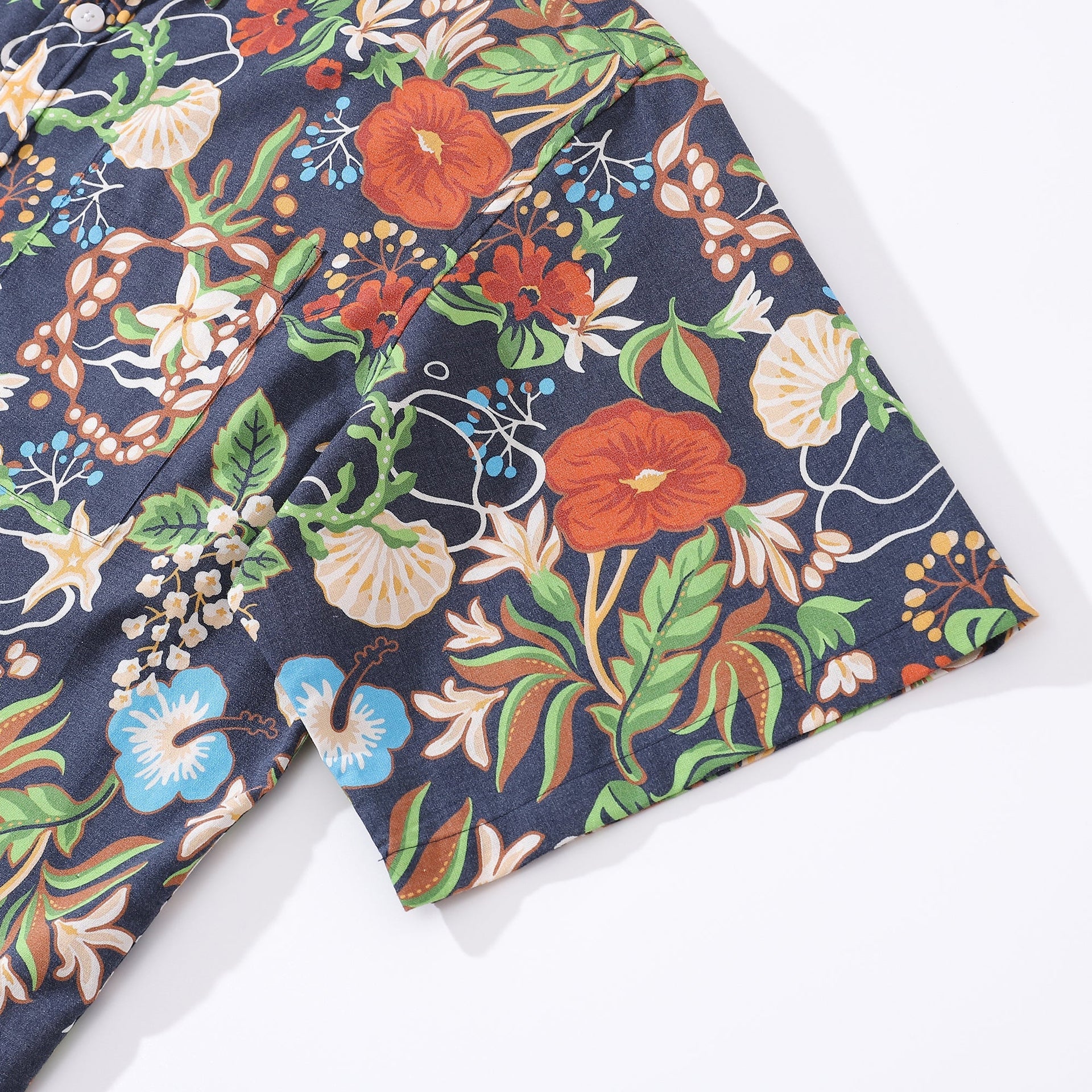 Men's 1940s Vintage Hawaiian Shirt Treasure Garden Floral Print