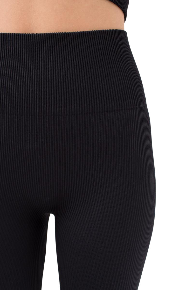 Women's Seamless Ribbed High-Waisted Push-Up Leggings in Black - Image 3
