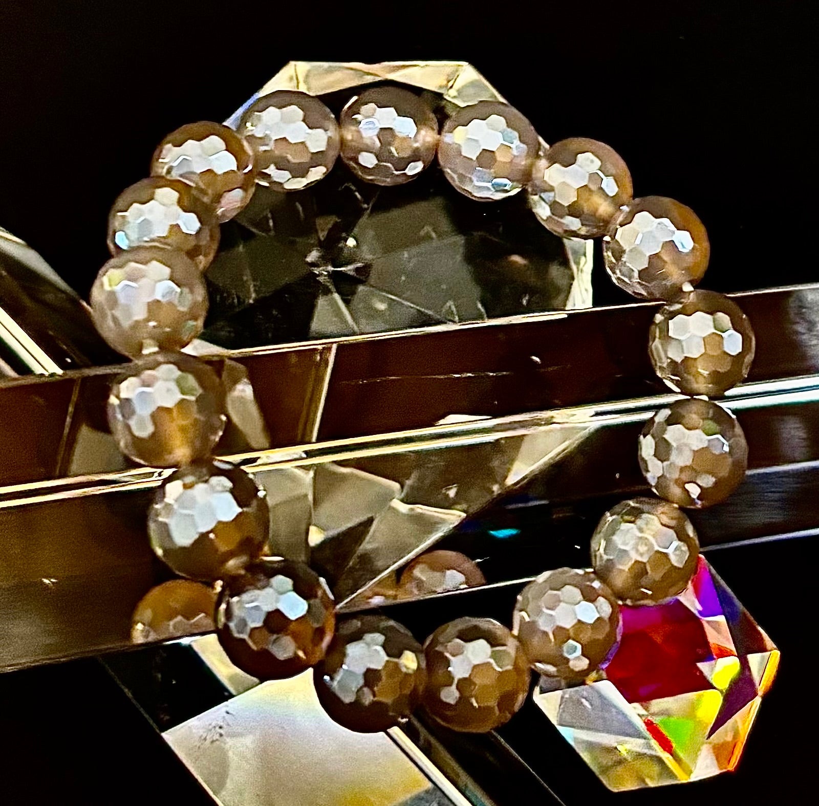 I Feel So Free Bracelet - Mystic Agate 12mm Faceted Beads