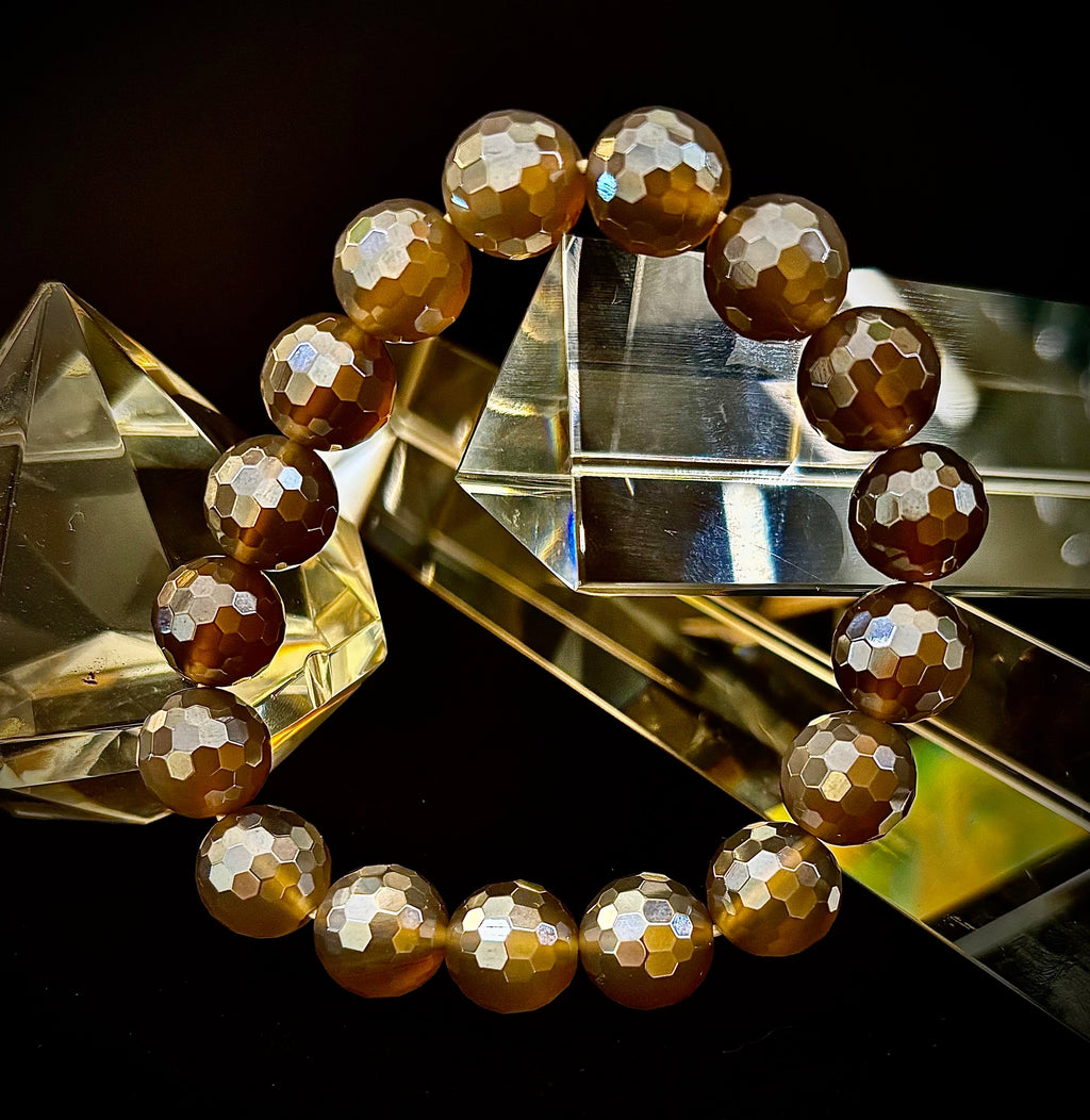 I Feel So Free Bracelet - Mystic Agate 12mm Faceted Beads