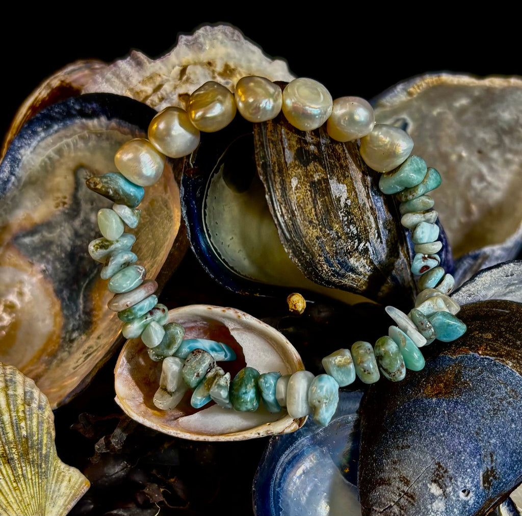 🌊 Mermaid's Treasure Bracelet - Larimar & Cultured Freshwater Pearl Stretch Bracelet