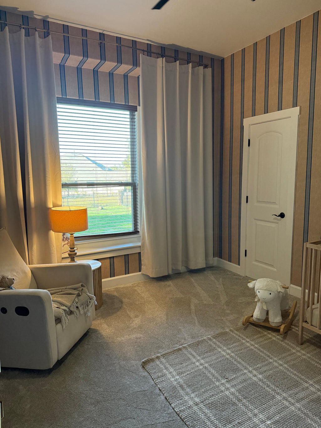 Lincoln Striped Wallpaper in Beige and Blue Coastal Style