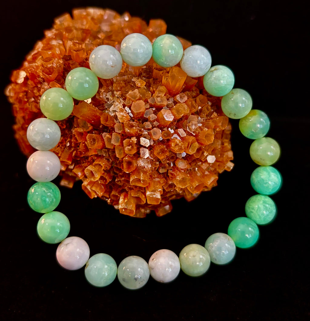 Reiki-Infused Chrysoprase Gemstone Bracelet for Heart Healing, Joy & Abundance (8mm)