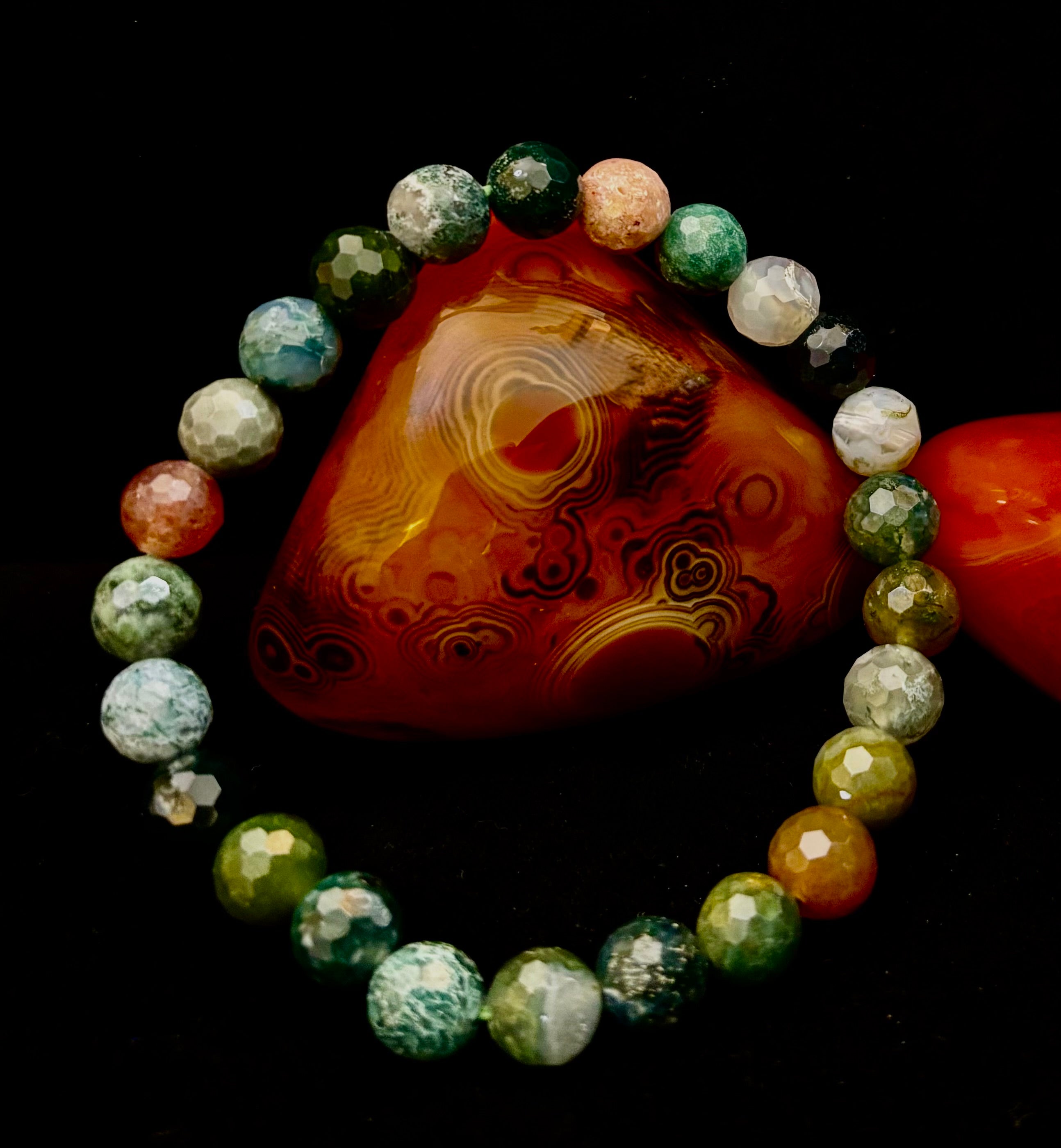 Reiki-Infused Faceted Indian Agate Bracelet for Inner Peace, Grounding & Emotional Harmony (8mm)