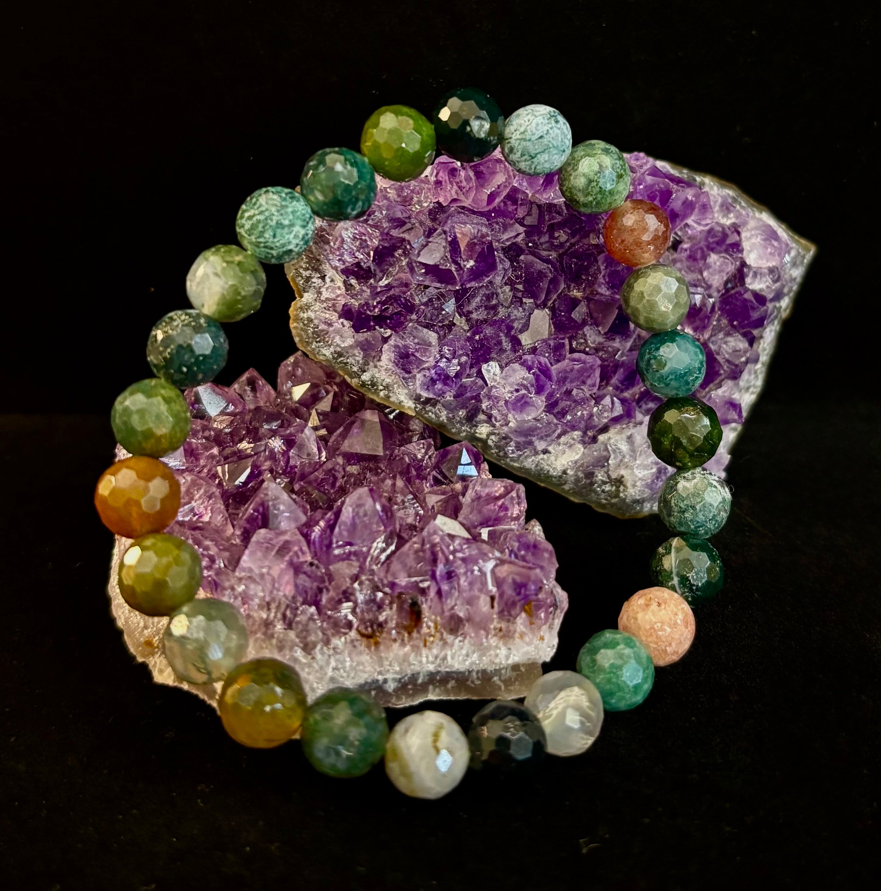 Reiki-Infused Faceted Indian Agate Bracelet for Inner Peace, Grounding & Emotional Harmony (8mm)