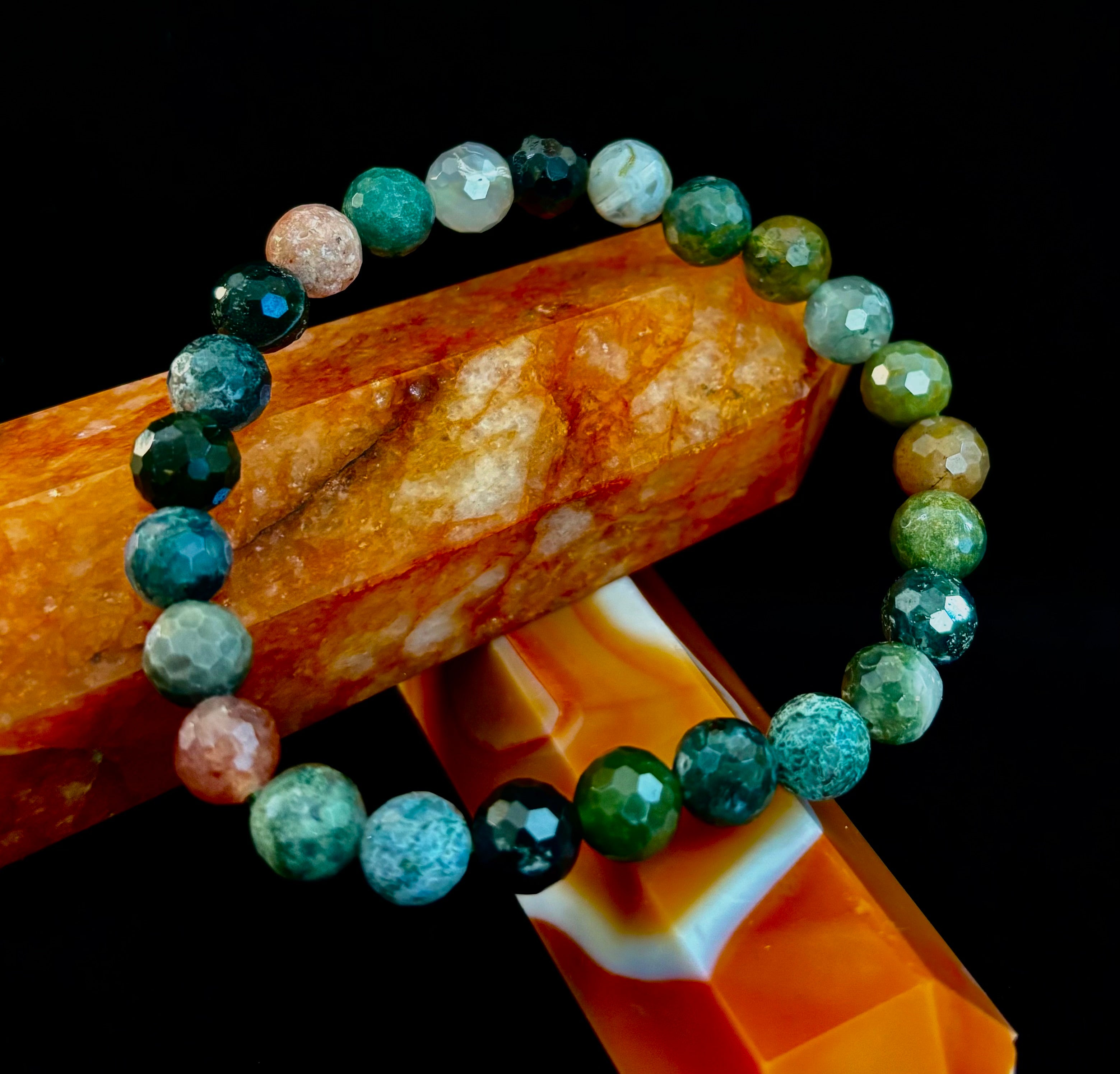 Reiki-Infused Faceted Indian Agate Bracelet for Inner Peace, Grounding & Emotional Harmony (8mm)