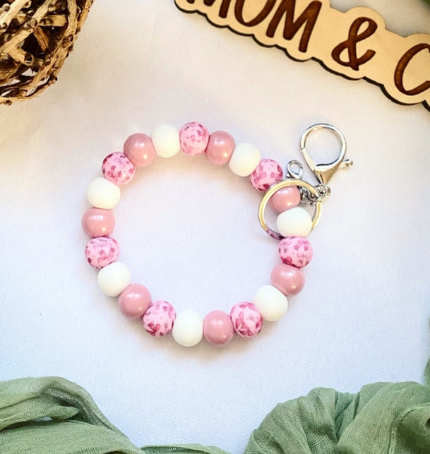 Pink Bows Bead Wristlet