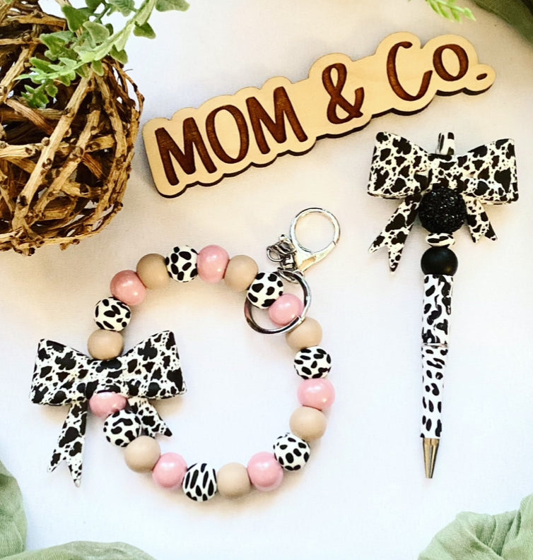 Pink Cowprint Bow Bead Wristlet and Pen