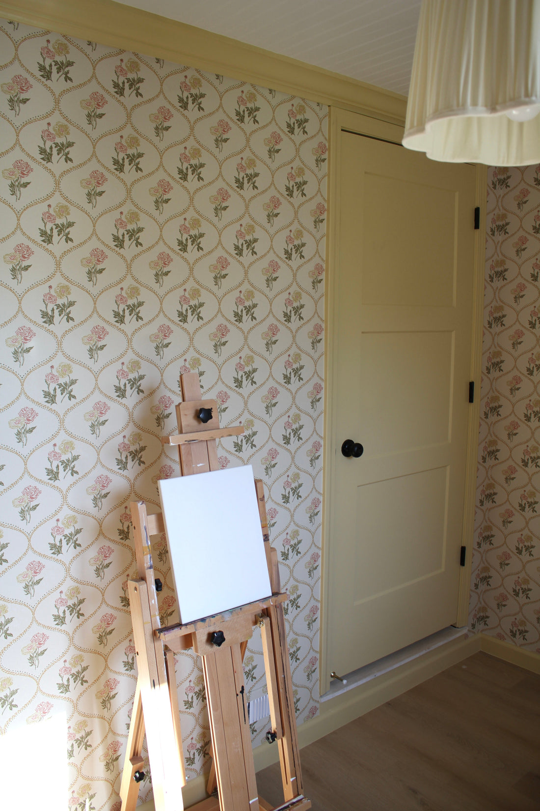 Avenly Vintage Floral Wallpaper, Sage-Green and Terracotta