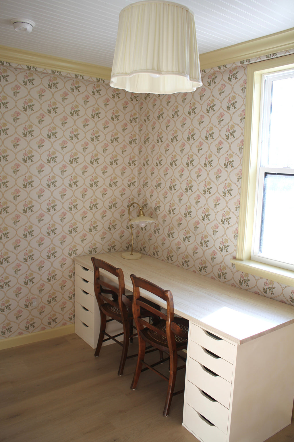 Avenly Vintage Floral Wallpaper, Sage-Green and Terracotta