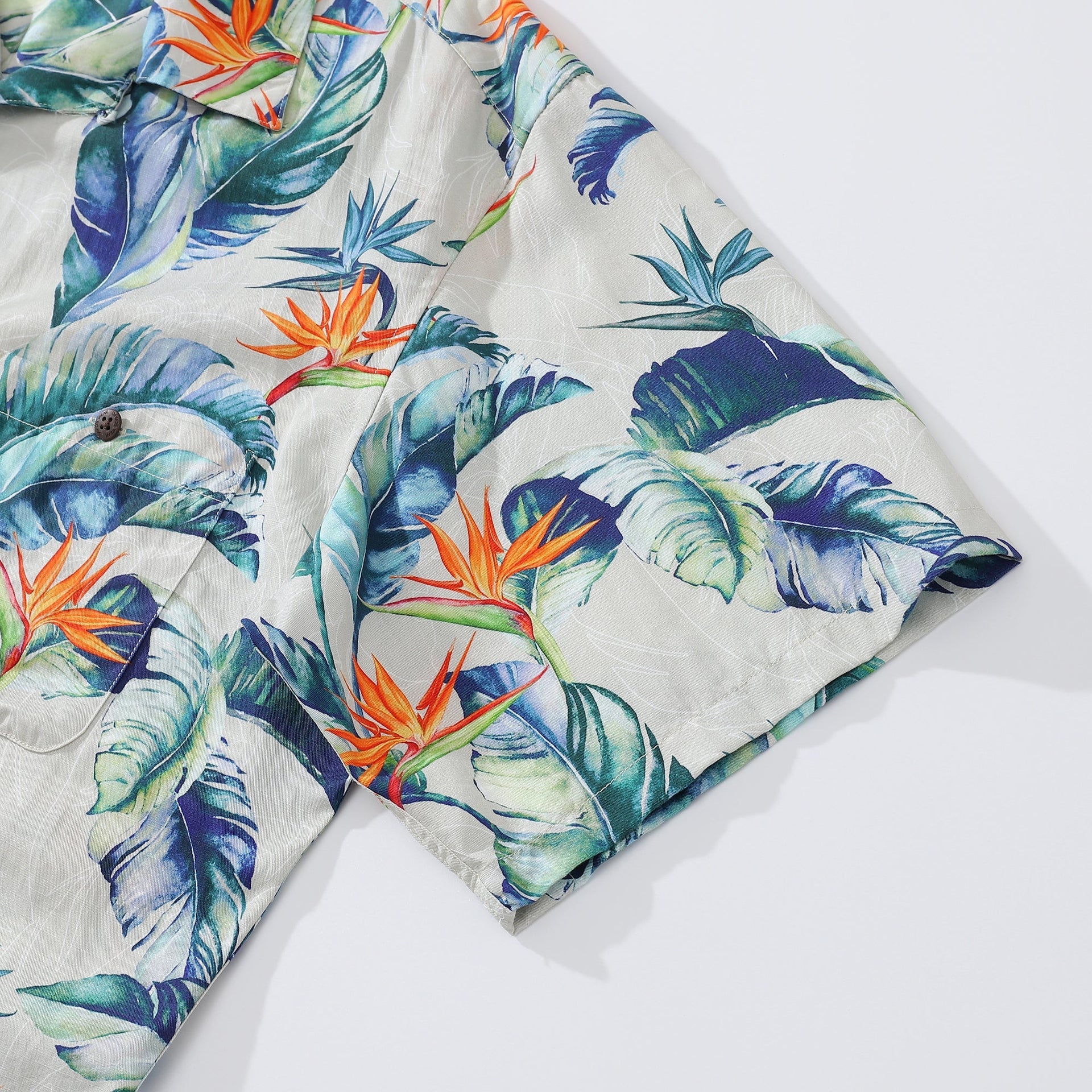 1930s Vintage Paradise Bird Hawaiian Shirt Tencel and Rayon