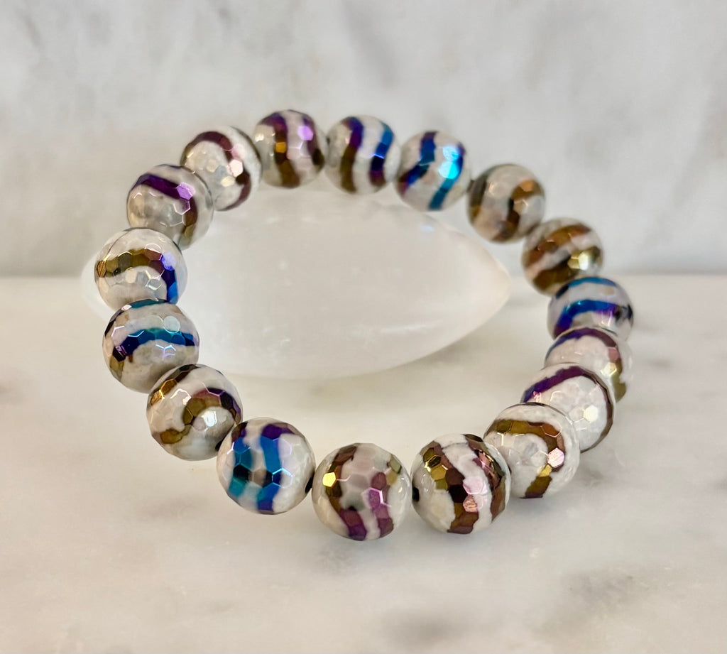 Main Character Energy – Faceted Metallic Electroplated Agate Bracelet (10mm)