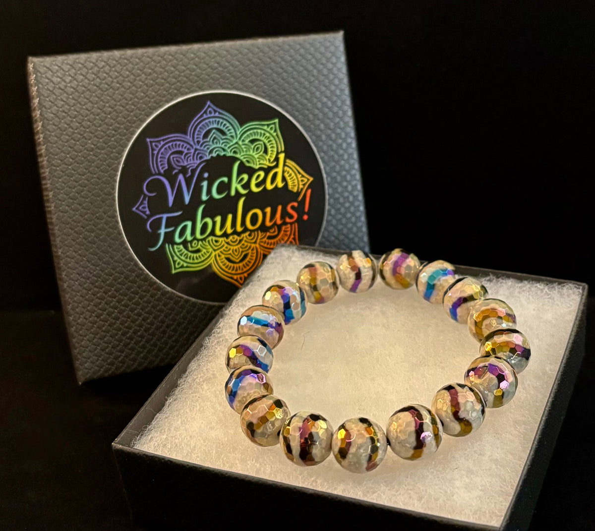 Main Character Energy – Faceted Metallic Electroplated Agate Bracelet (10mm)