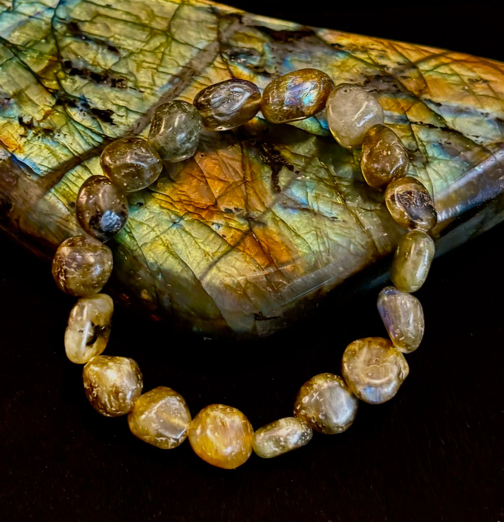 Cosmic Pebble Magic – Tumbled Natural Labradorite Bracelet (10–12mm)