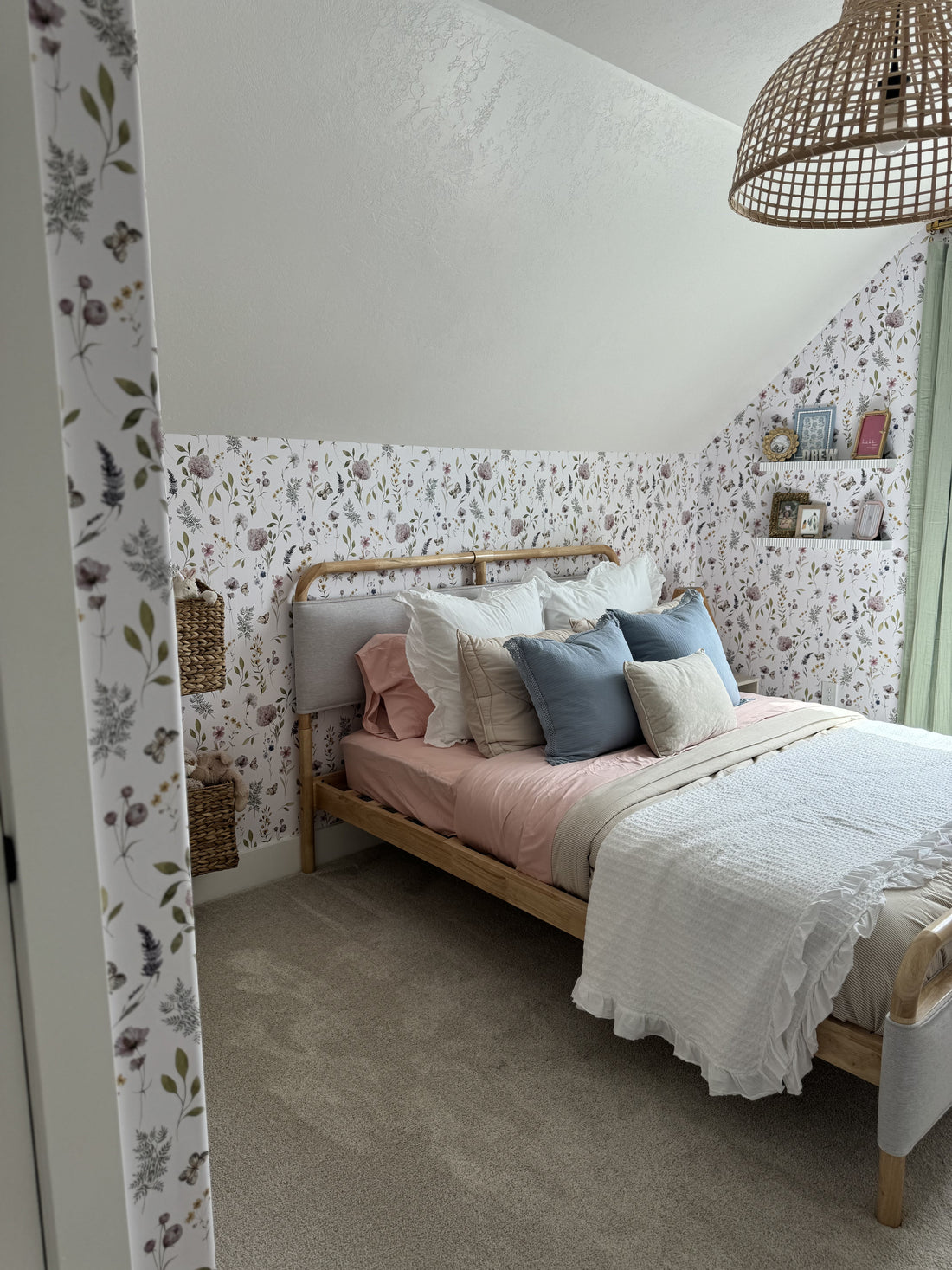Valerie Floral Wallpaper in Sage-Green, Blush-Pink & Lavender