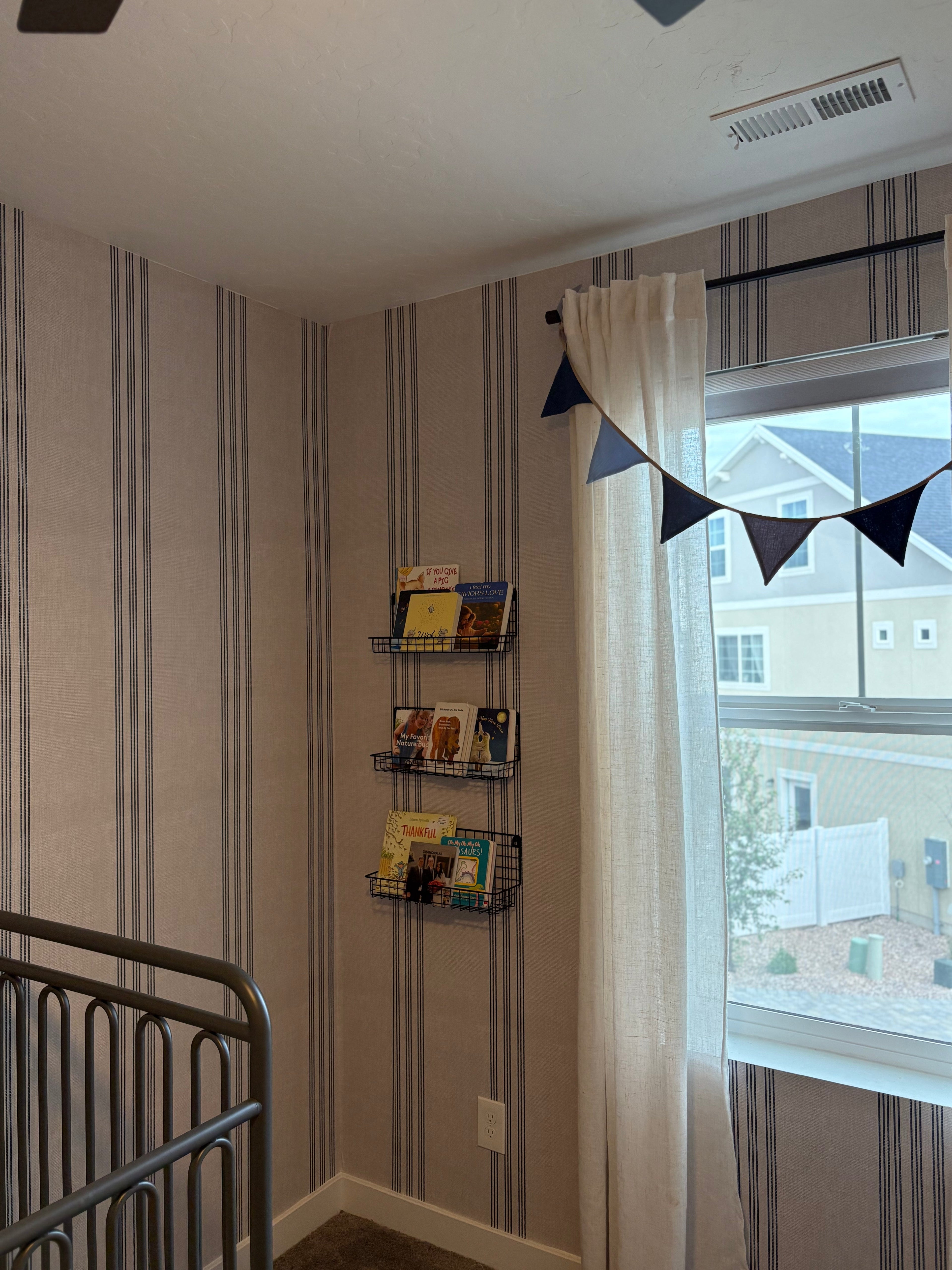 Ridley Peel and Stick Removable Wallpaper for Easy Home Updates