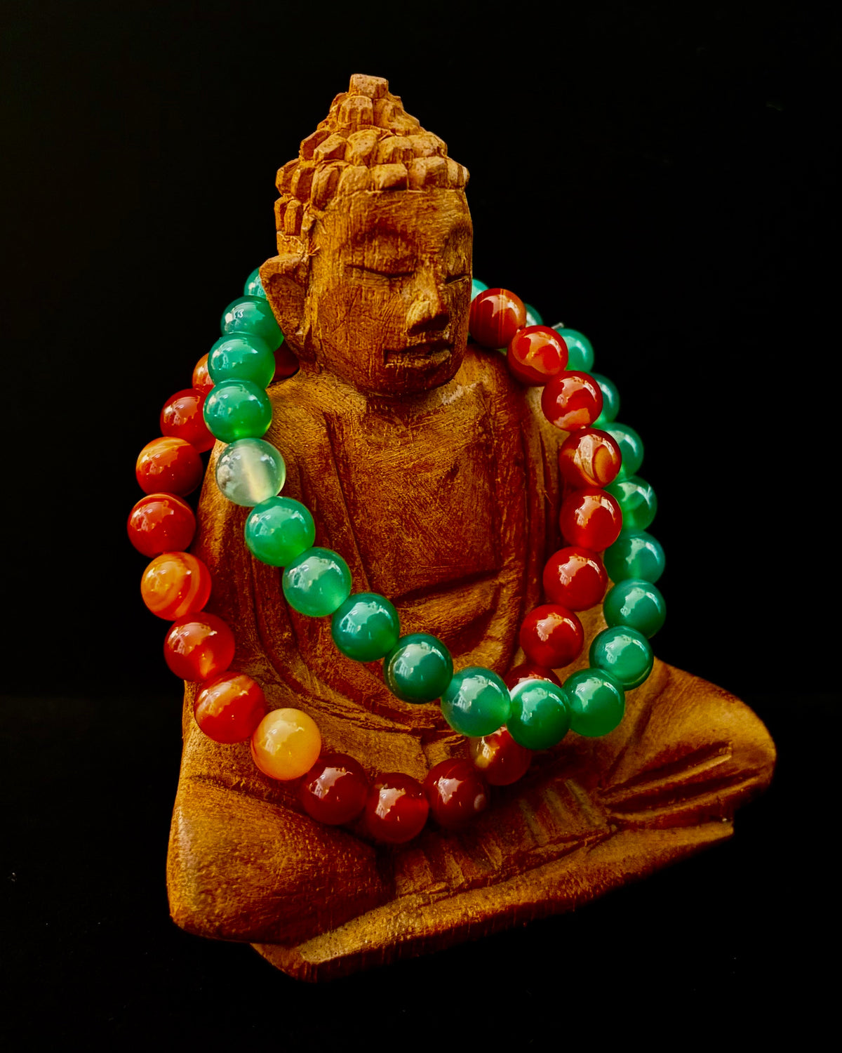 Yuletide Harmony Banded Agate Bracelet